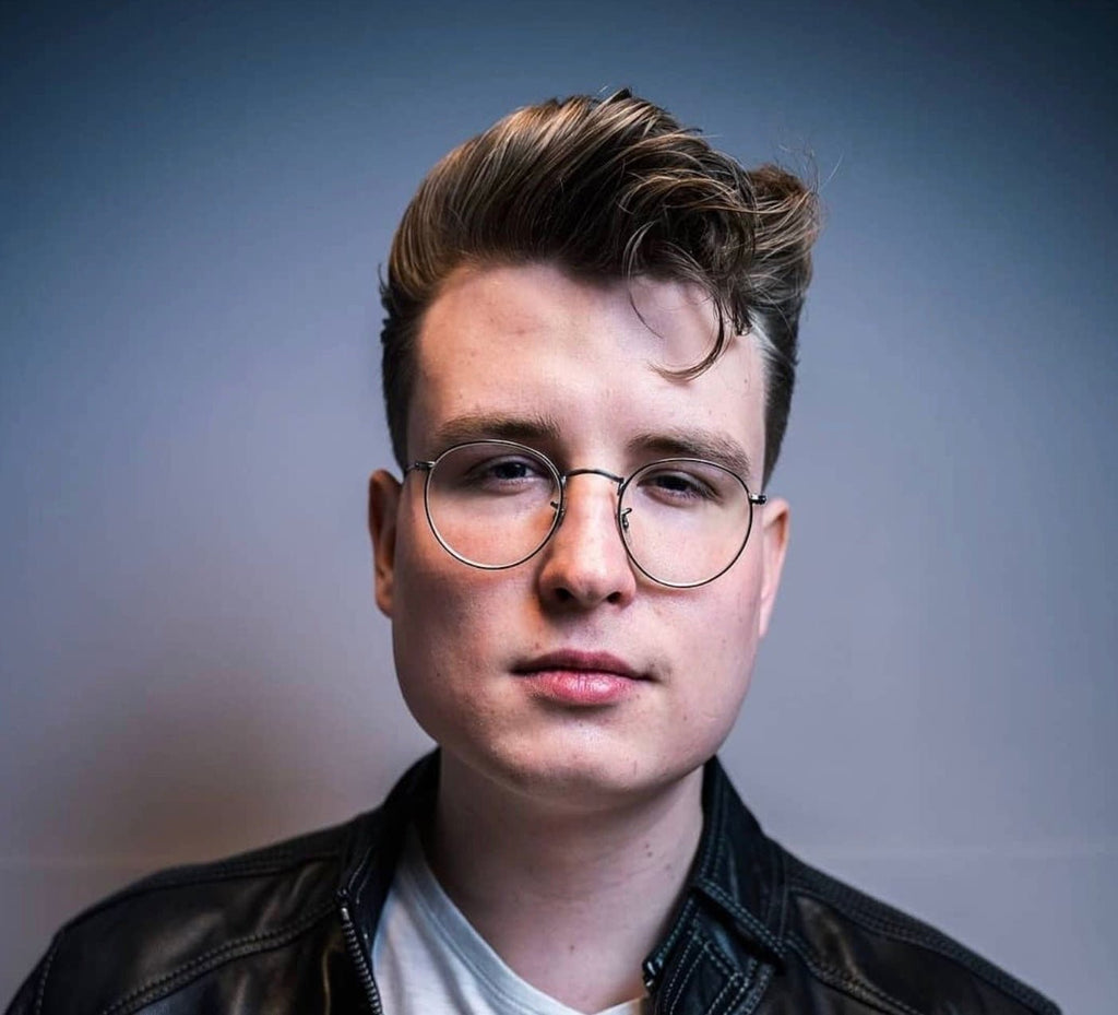 Firm/Weightless Hold | Anti-Gravity Matte Paste