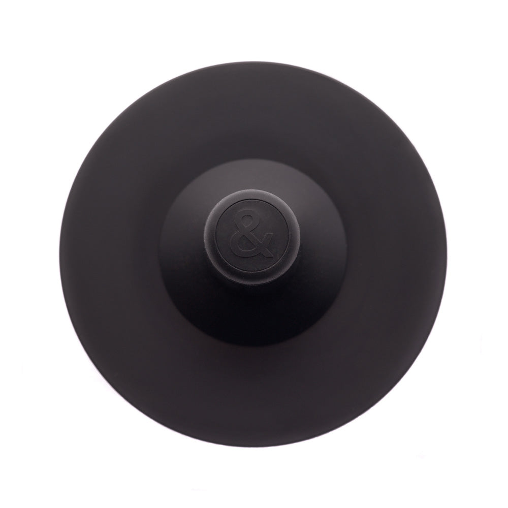D Holder • Black